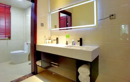 Hantang Xiangfu Traditional Culture Theme Guesthouse Отели рядом с достопримечательностью «China’s Kingdom of Root Carving»