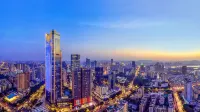 Pullman Huizhou Kaisa Отели рядом с достопримечательностью «Lianyan Pavilion»