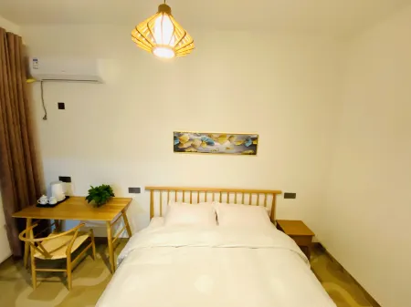 Tong gong lan ting small courtyard