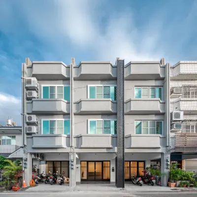 Spring House Hostel Hotel berhampiran Donghai Sports Park