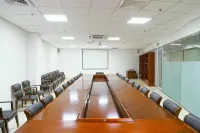Homeinn Plus Hotel (Qingdao Licun Subway Station Pedestrian Street)