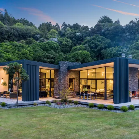 The Jewel of Akatarawa