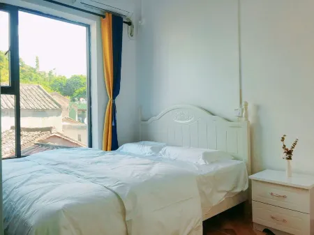 Qihaitang Hotel Отели рядом с достопримечательностью «Международная прибрежная туристическая зона Сичонг»