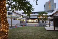 Dongyuan Huilong Impression Homestay Hôtels à proximité de : Wanlü Lake · Wanlü Valley Resort