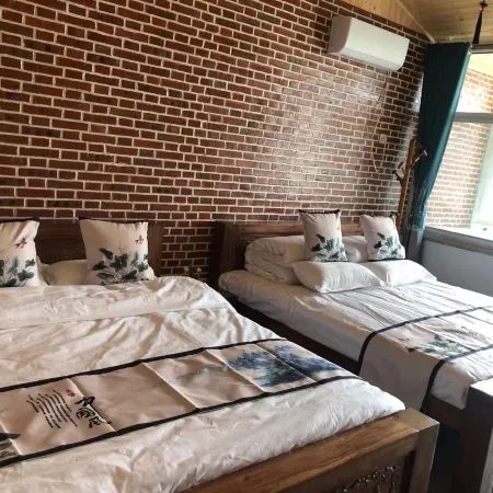 Tianyu Home Inn Отели рядом с достопримечательностью «Великая Китайская Стена (Ма Тьян Ю)»