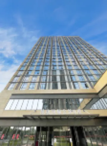 Railway Station Xinrong Apartment