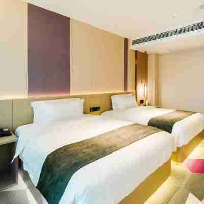 Lavande Hotel (Jingzhou Yangtze University ) Rooms