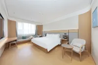 全季飯店（北京小屯路京薈廣場店） 長辛店二七紀念館附近的飯店