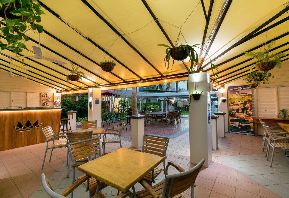 3. 케언스 퀸즈 코..