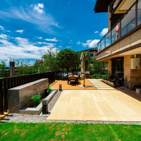 Fuxian Lake Ruichiman Vacation Apartment