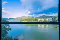 Dongjiang Lake Left Bank Homestay