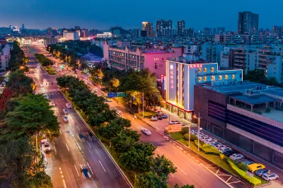 YUEFENG HOTEL(Guangzhoupanyu) Hotels near Heshaoxia Former Residence