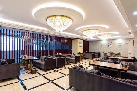 Qihang Hotel Отели рядом с достопримечательностью «Siliangqizi Qubbah»