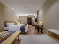 如家精選酒店（丹陽眼鏡工業園高鐵站店） 鄰近南京師範大學中北學院(丹陽校區)的酒店