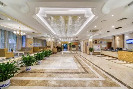 Huihe Hotel (Mingzhu Second Road Store, Changxing South Station) Отели рядом со станцией Changxing South Railway Station