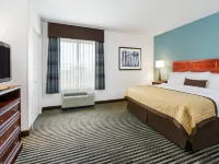 Baymont by Wyndham Denver International Airport Hotel dekat Bandara Stapleton