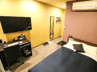 HOTEL LiVEMAX Mikawaanjo Ekimae Отели рядом со станцией JR Mikawa-Anjo station
