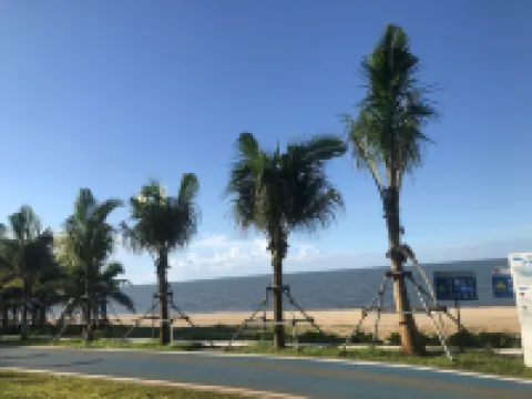 壹明居酒店（海口美蘭機場店）