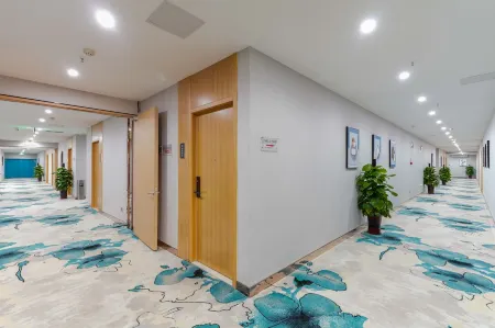 Homeinn Ripple Cloud Hotel (Hefei Lianbao Riverside Community)