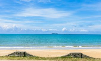 Hermit Crab Homestay (Sanya Bay Coconut Dream Corridor)