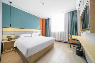 Yunjian Hotel (West Changjiang Road) Hotels near Zhonghai Terminal