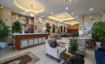 Thanh Hang Hotel Near Emerald My Dinh