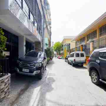 OYO 848 Dona Aurora Condotel Others