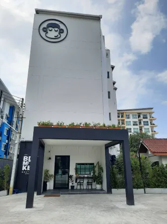 Blu Monkey Boutique Bangsaen