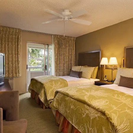 Plantation Hale Suites