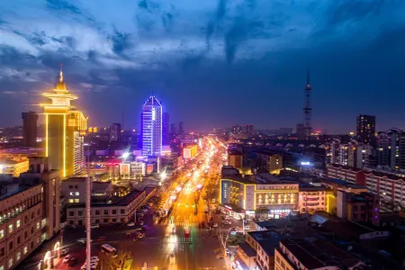 Jingman Light Luxury Hotel (Shangqiu Experimental Middle School High-speed Railway Station) Отели рядом с достопримечательностью «Shangqiu Institute of Technology»