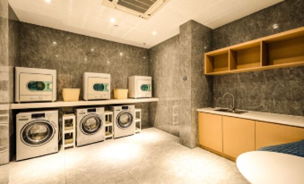 Starway Hotel (Deqing Zhengxiang Commercial Plaza, Yongan Street)