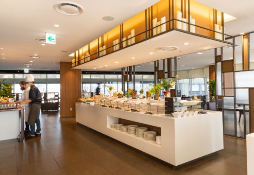 3. 나인트리 바이 ..