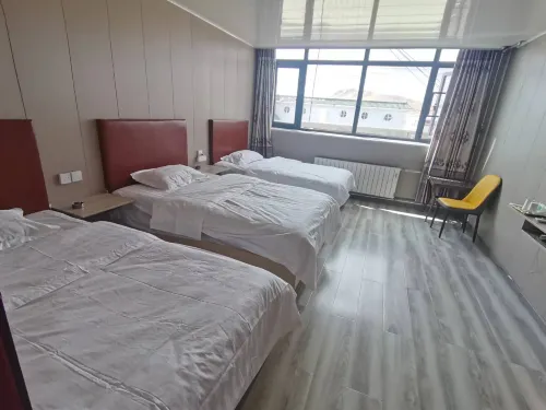 Cuoqin Jiawei Hotel Hotels in Coqen