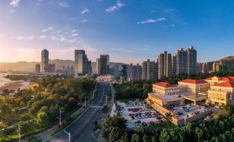 Shenzhou Hotel