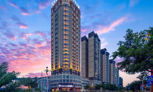 Hechi Yueyue Hotel (Vocational Education Center Branch)