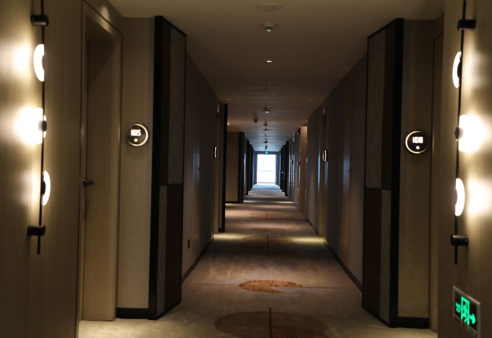 1. 허이탕 호텔 상..