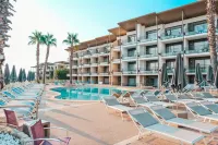 Thalazur Antibes - Hôtel & Spa Hotel dekat Antibes train station