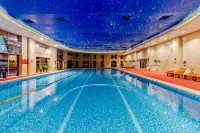 Lexes Global Hotel - Pool