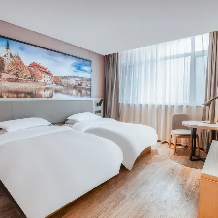 Vienna Hotel (Shouguang People's Square)