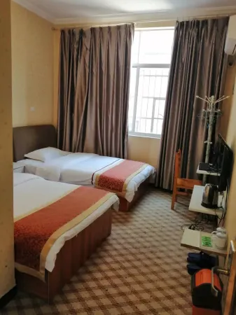 There is an inn Отели рядом с достопримечательностью «Yongshan Passenger Transport Terminal (Post Hotel West)»