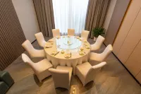 Cotton Rose Hotel