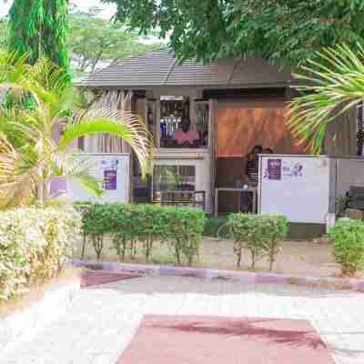 Lavender Spa & Suites-Awka Hotel Exterior