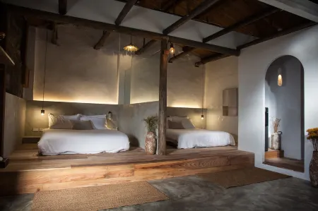 Twilight Stone Отели рядом с достопримечательностью «Город Небес»