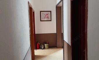 Wenchuan Xinghong Garden Theme Inn
