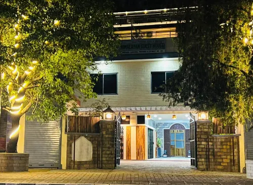 هيمالايان جيست هاوس - جاكوزي
