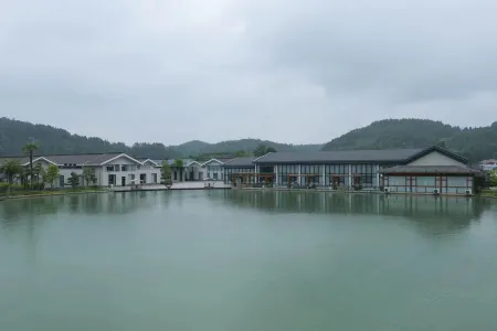 cloud-dwelling escape