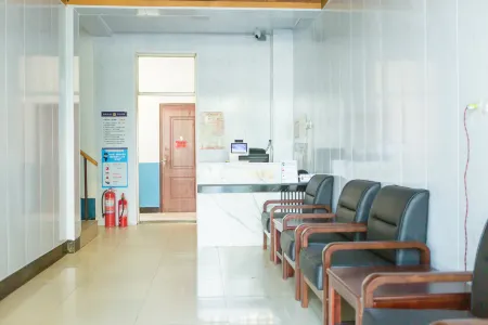 Feixian Passenger Home Express Hotel