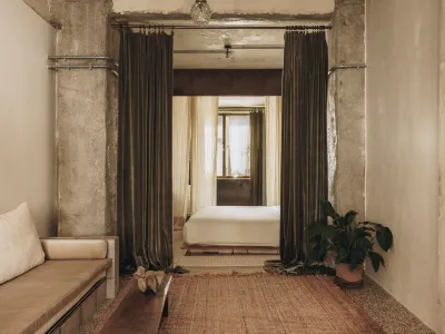 Mona Athens Hotels in Psiri