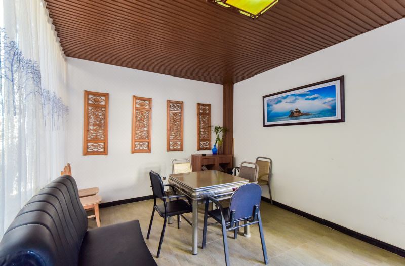 Dali Haiyun Garden Inn (Erhai Caicun Wharf Store) photo 2