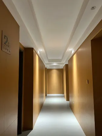 Longzhifeng Boutique Hotel (Lanxi Fourth Primary School Branch) Отели в г. Ланьси